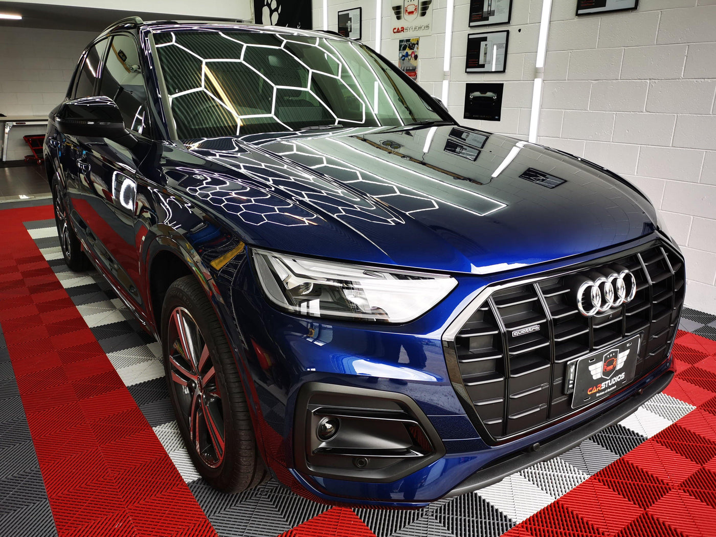 2021 Blue colour Audi Q5 - Car Studios