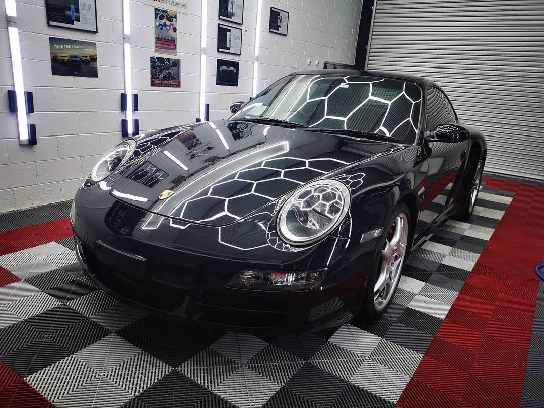 Porsche Carrera 4S - Car Studios