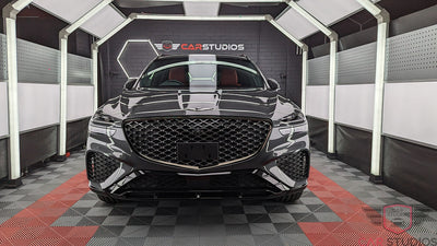 2022 Genesis GV70 Grey / Red Interior
