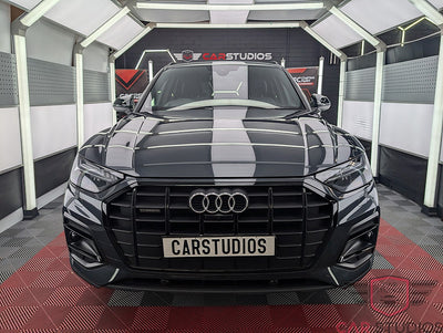 2024 Audi Q5 / Grey